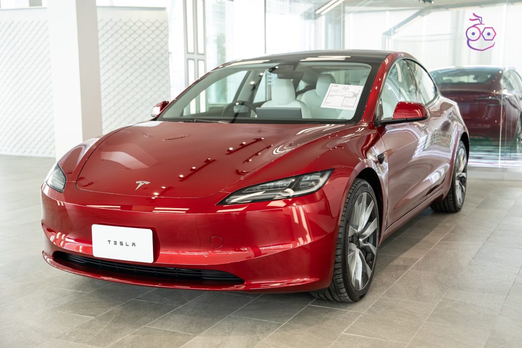 พบ Tesla Model 3 รุ่นพวงมาลัยขวา (RHD) เตรียมส่งออกจากเซี่ยงไฮ้ไปยัง ...