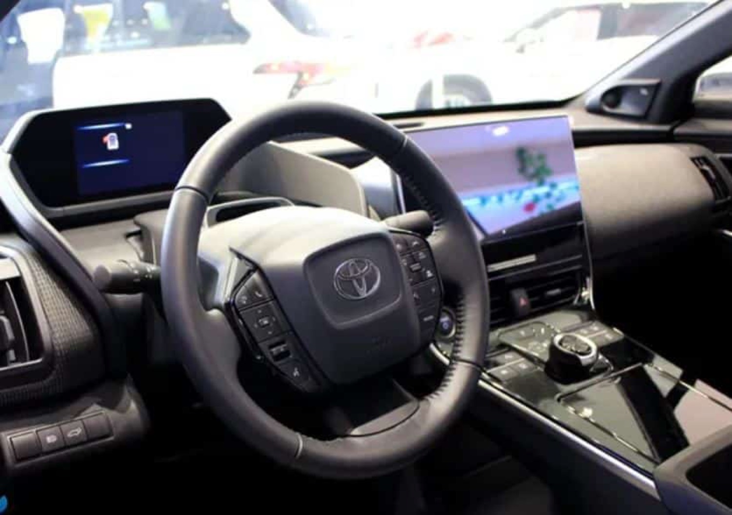 Bozhi 4X รถ SUV ไฟฟ้าล้วนจาก GAC-Toyota ระยะทาง 615 กม. เตรียมวางขายใน ...