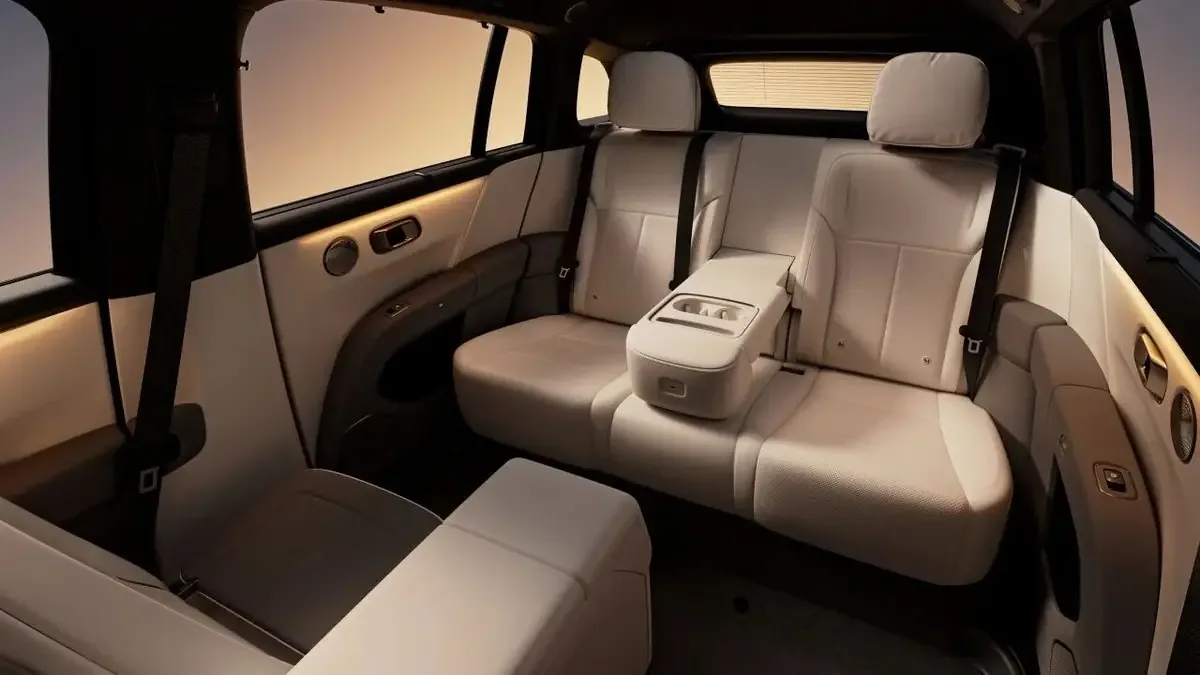 Li Auto เปิดตัว 2026 Li i6 โฉมอัปเกรด หั่นราคาเริ่ม 1.2 ล้านบาท ชูแบตเตอรี่พัฒนาเอง วิ่งไกลสุด 780 กม.