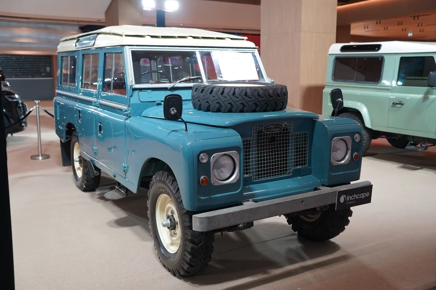 Land Rover Series IIA ปี 1971 สีฟ้า