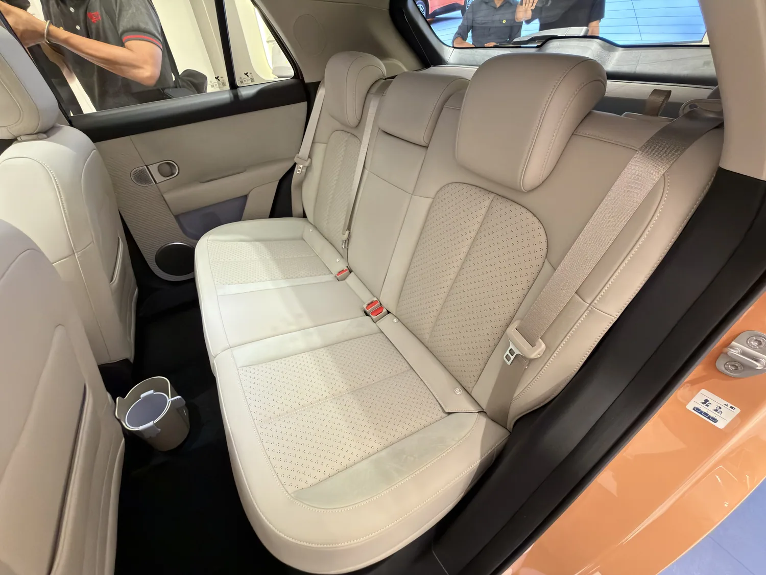 เบาะนั่งแถวหลัง Firefly Comfort Plus