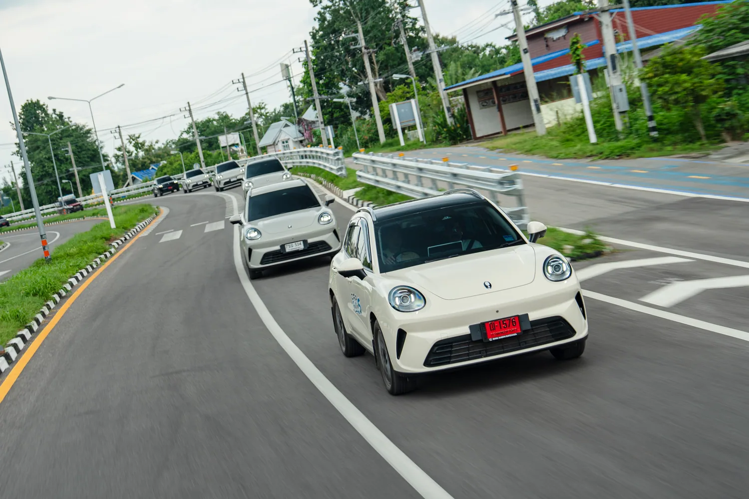 ขบวนรถยนต์ GWM ORA 5 HEV ในกิจกรรม ORA 5 HEV: Fun to Drive