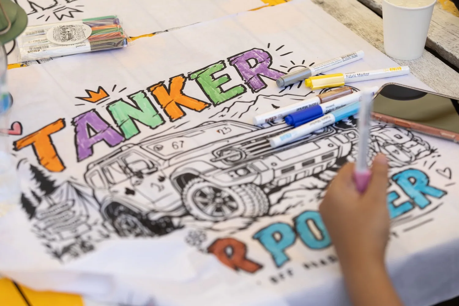 กิจกรรมระบายสีเสื้อ TANKER