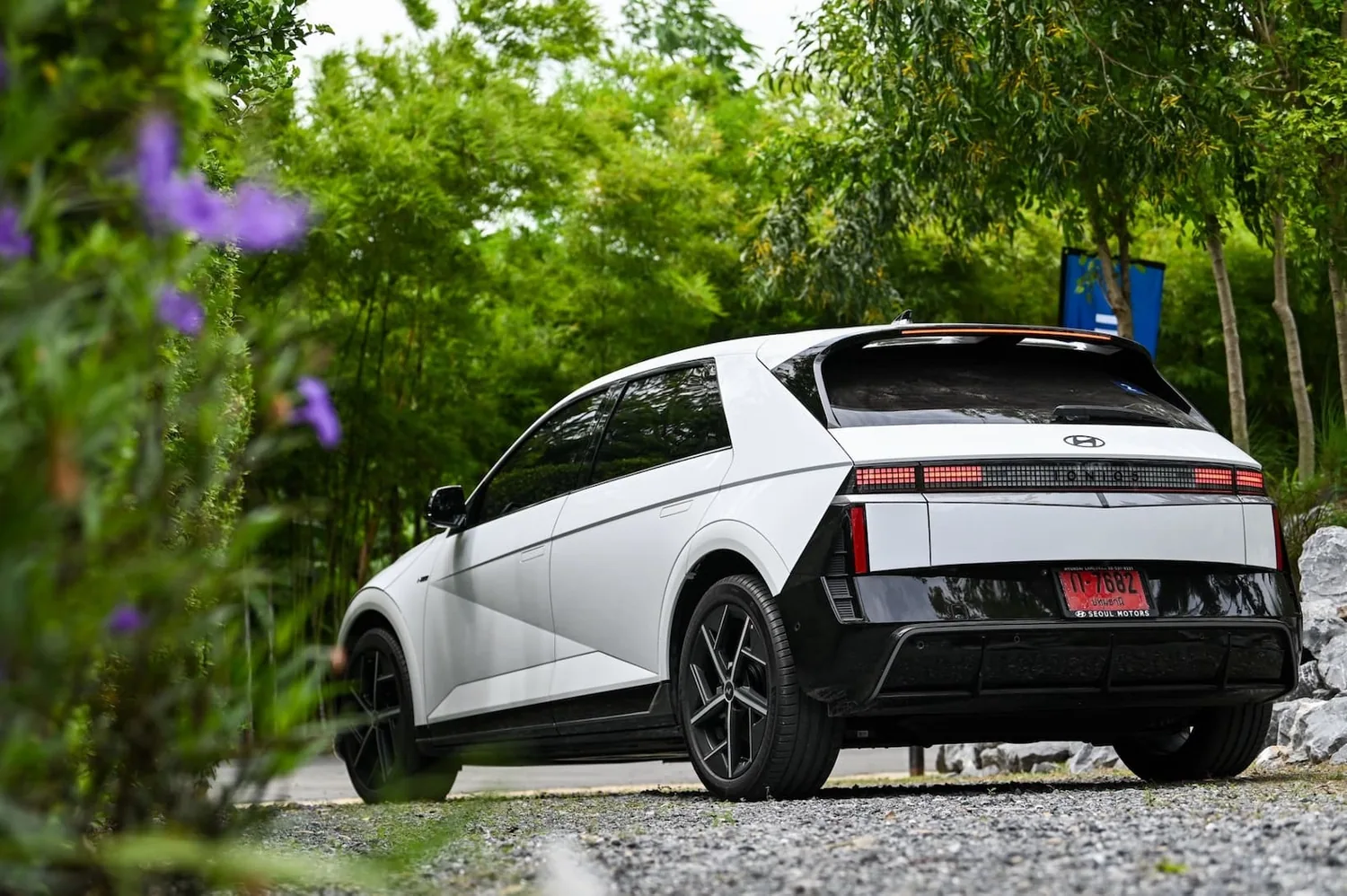 ด้านท้าย The new 2026 IONIQ 5 N Line สีขาว