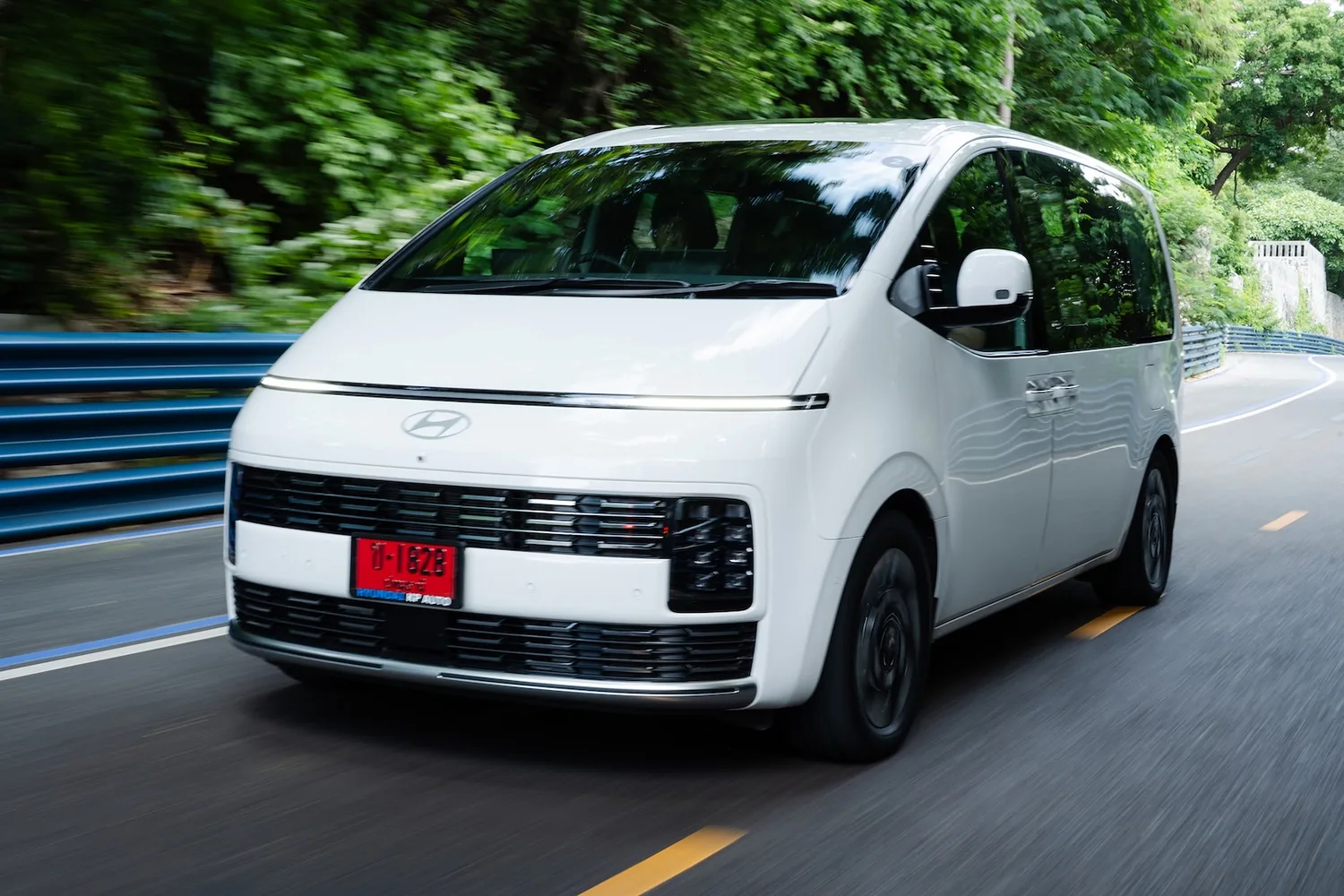 ภายนอก The new STARIA Hybrid