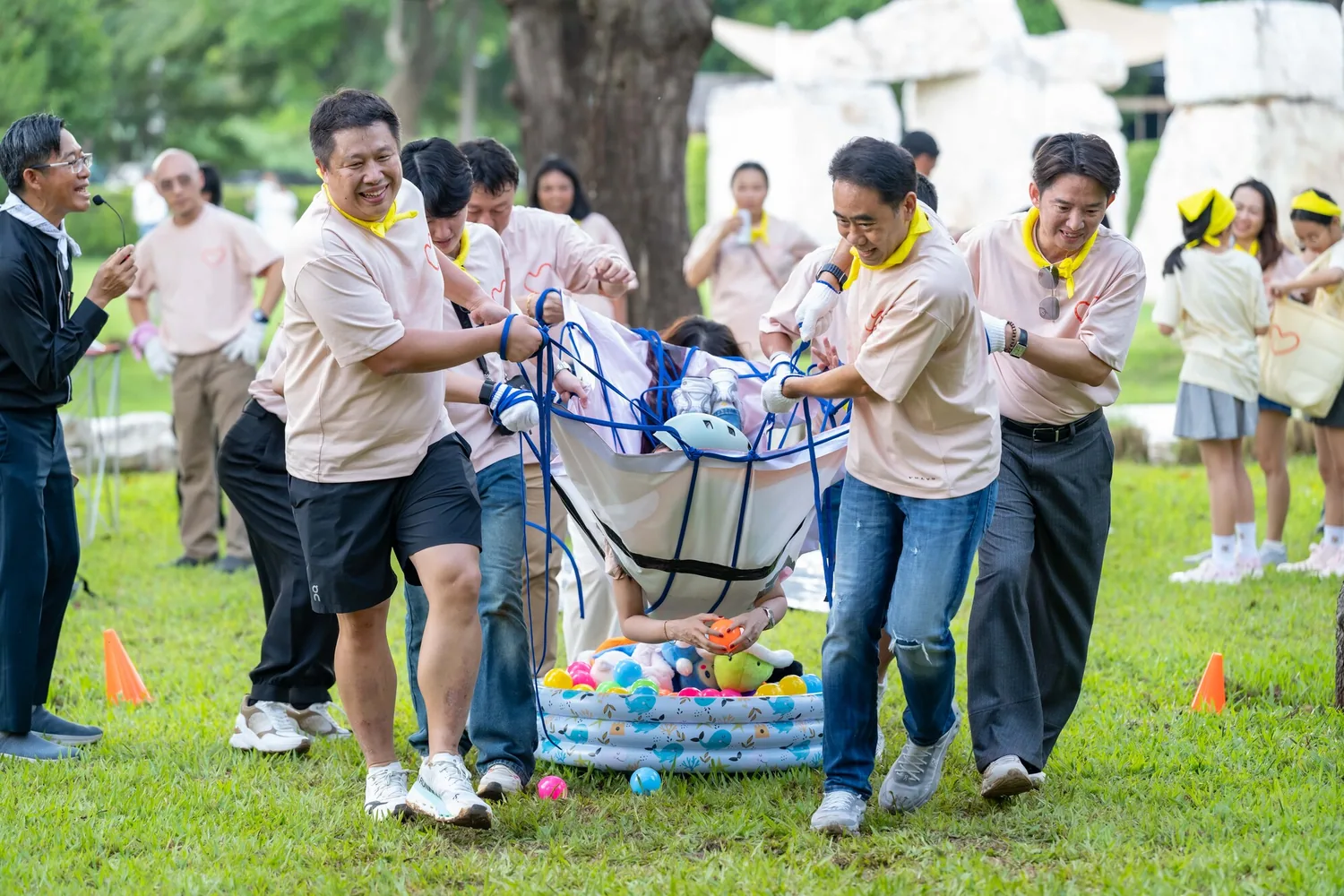 กิจกรรมสันทนาการกลุ่มในงาน Volvo Family Day