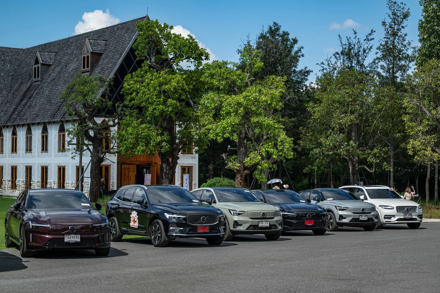 ขบวนรถยนต์ Volvo จอดเรียงแถวในงาน Volvo Family Day 2026