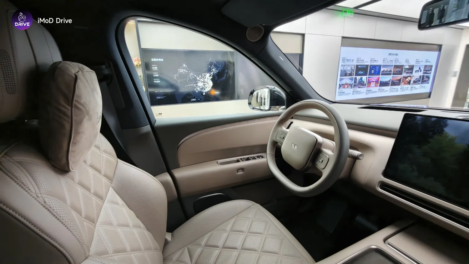 เบาะนั่งด้านหน้าและพวงมาลัย Li Auto L9 Livis